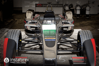Dragon Racing та InstaForex - Майбутнє наближається
